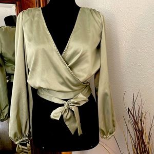 Kendall & Kylie cross body blouse, Olive Green, size XS